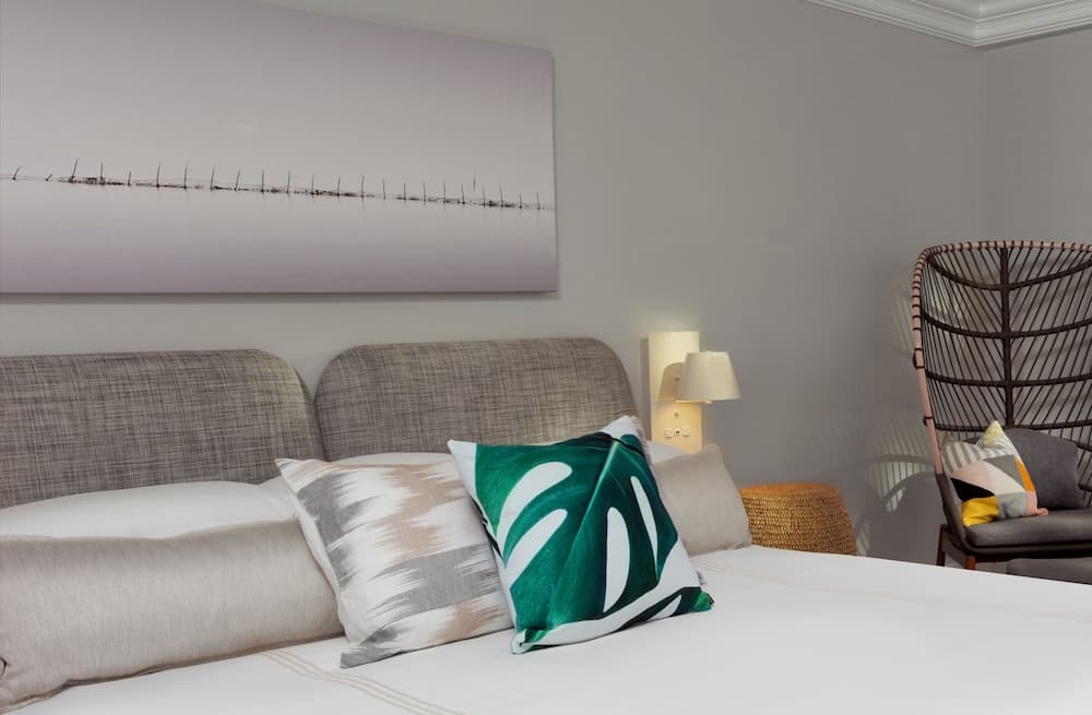 Pelican Grand Beach Resort - A Noble House Resort