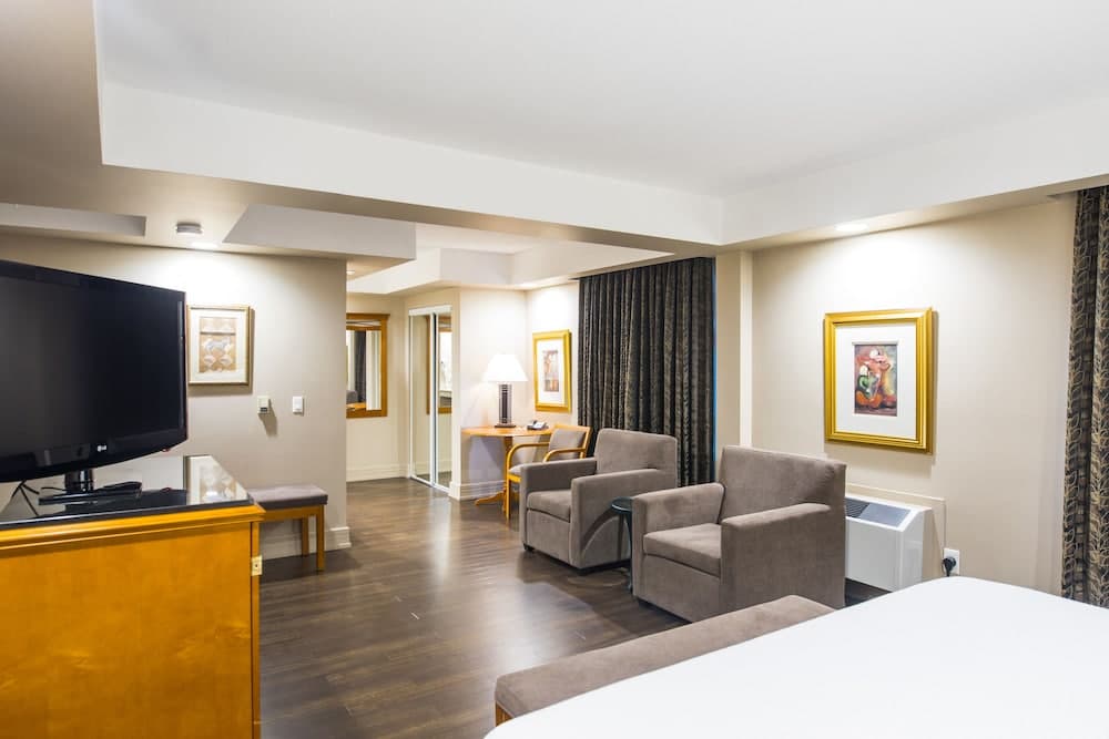 Royal Hotel Calgary, Trademark Collection by Wyndham