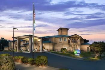 Holiday Inn Express Arcata / Eureka - Airport Area by IHG