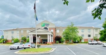 HOLIDAY INN EXPRESS & SUITES REIDSVILLE
