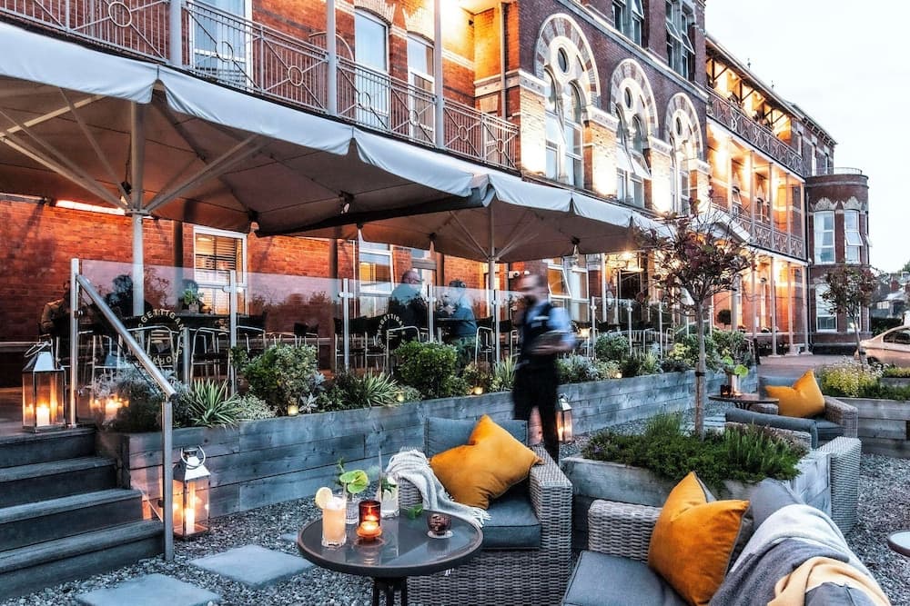 hotel image