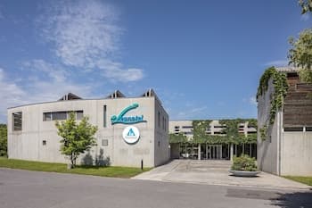 Lausanne Youth Hostel Jeunotel