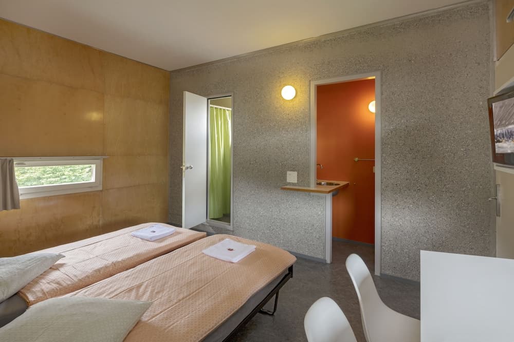 Lausanne Youth Hostel Jeunotel