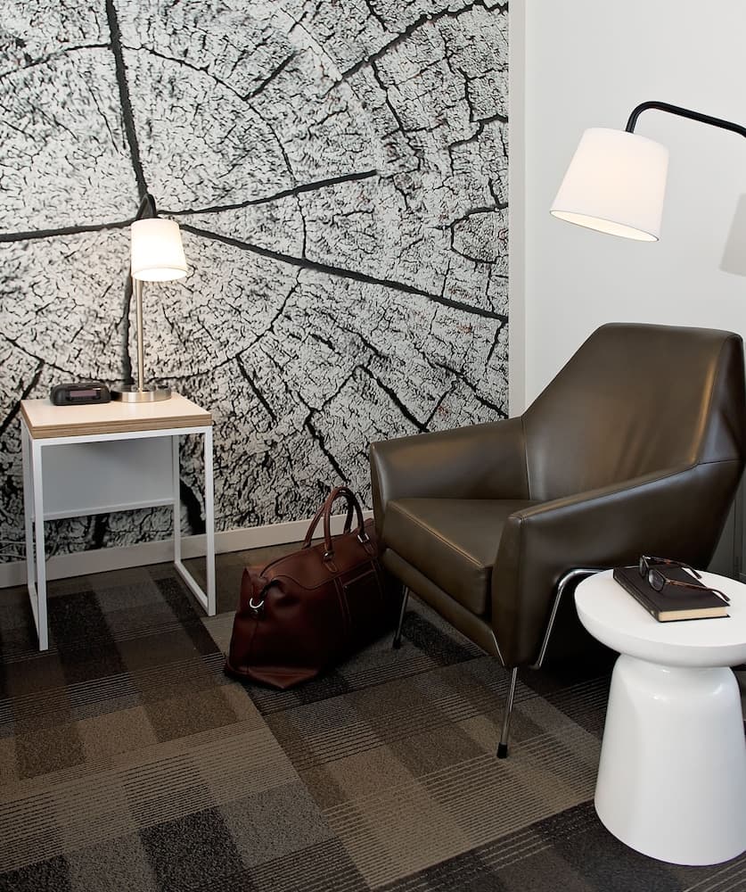 Coast Canmore Hotel & Conference Centre