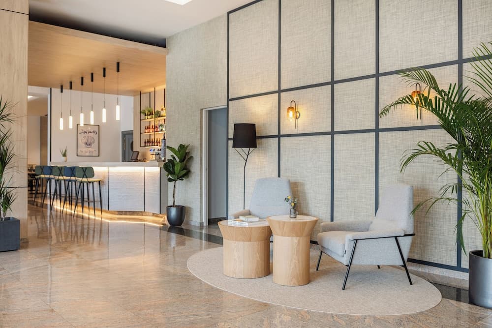 Hotel Santiago Plaza Affiliated by Meliá