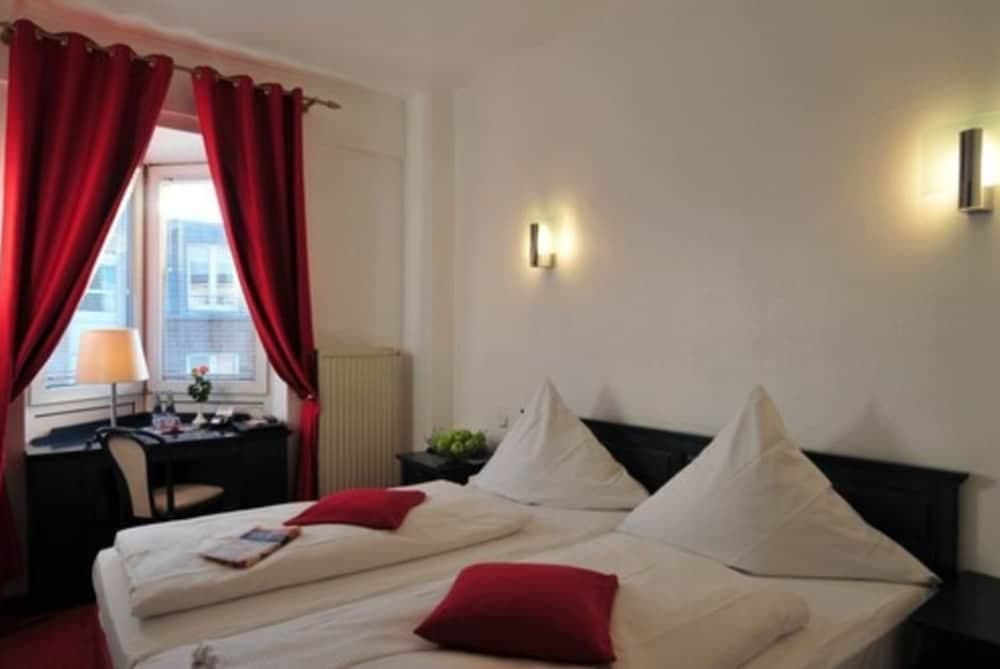 Cerano City Hotel Köln am Dom