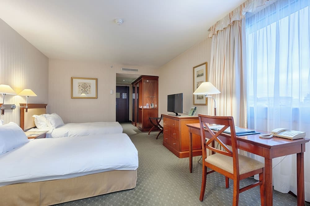 Occidental Paris Levallois