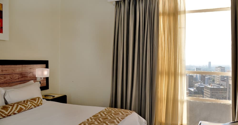 The Parktonian All Suite Hotel