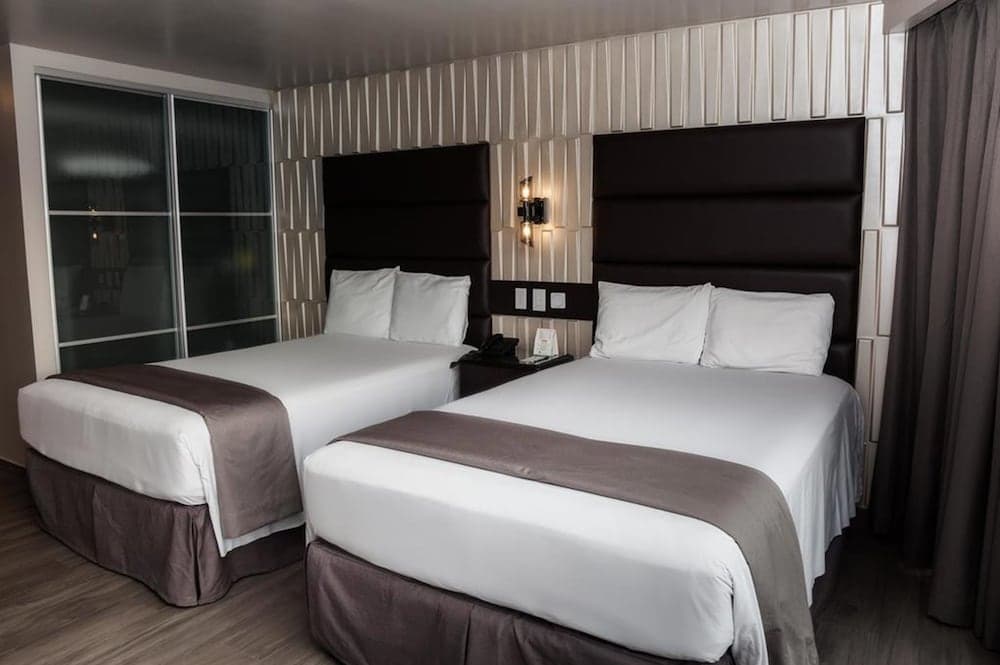 Plaza Paitilla Inn Hotel