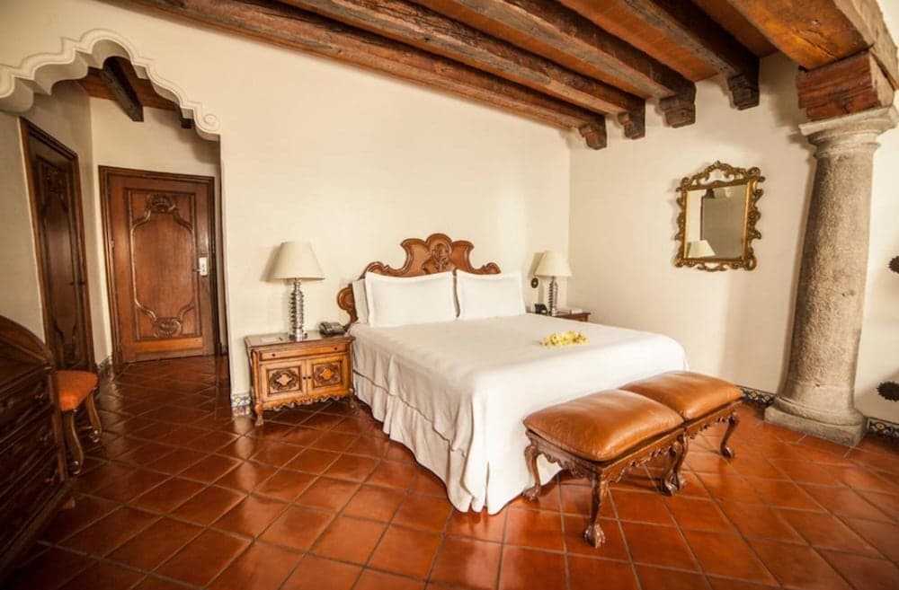 Las Mananitas Hotel Garden Restaurant and Spa