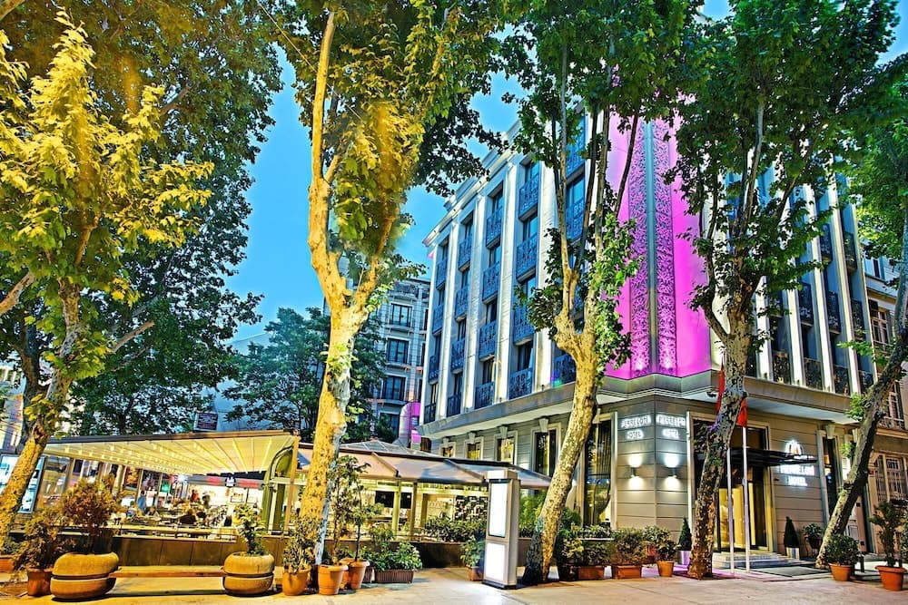 hotel image