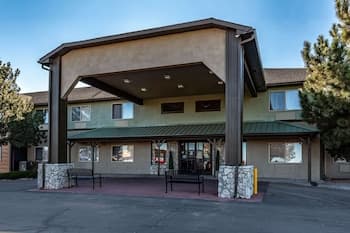 Quality Inn & Suites West