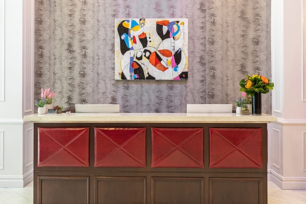 Broadway Plaza Hotel