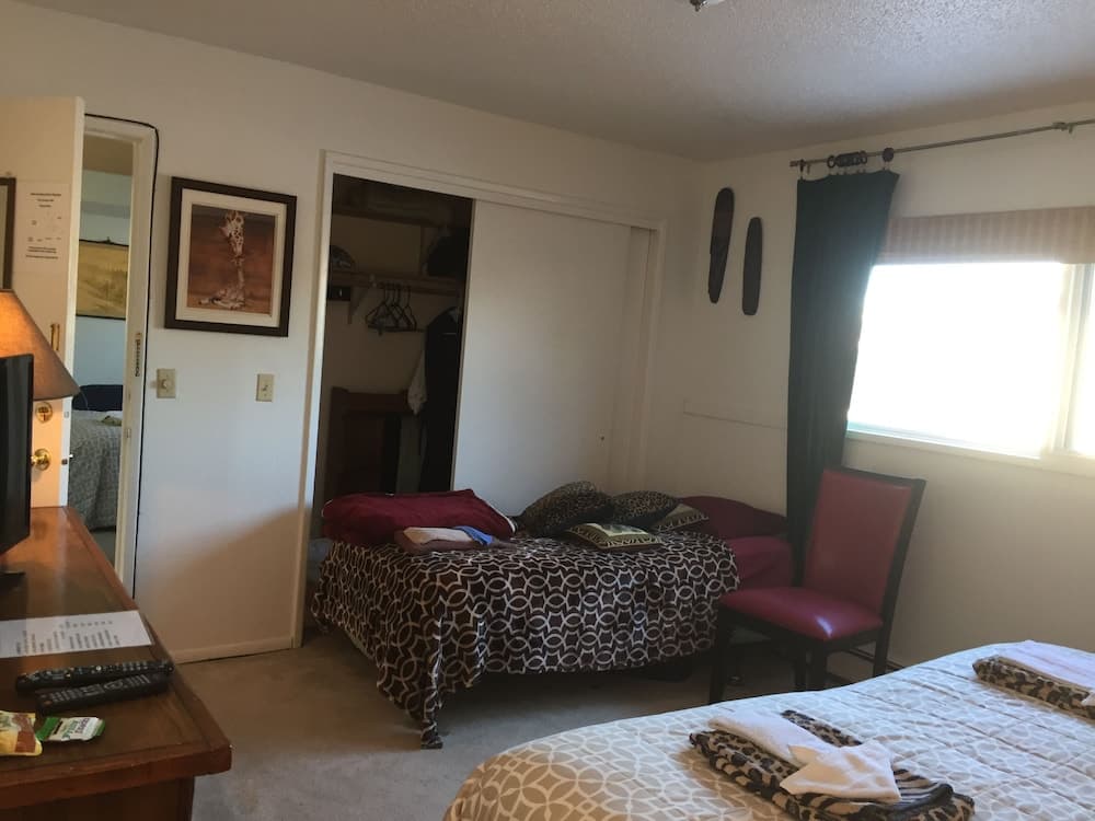 Alaska European Bed & Breakfast