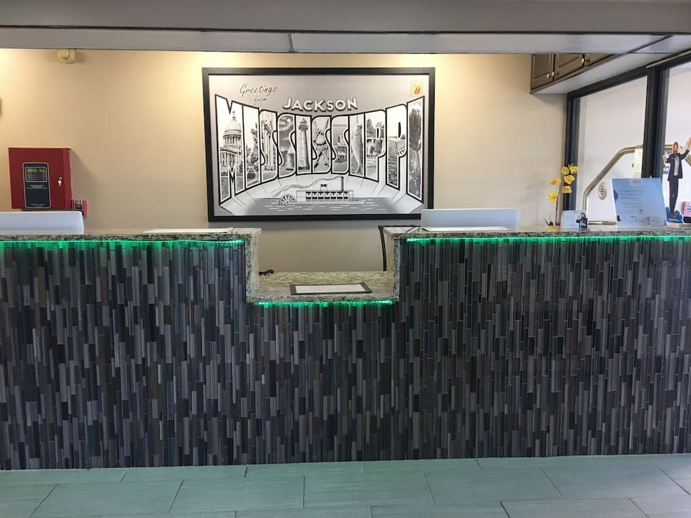 Super 8 by Wyndham Jackson/Ridgeland