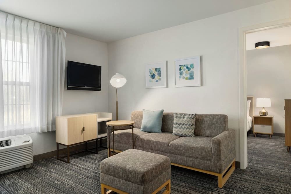 TownePlace Suites by Marriott Detroit Dearborn