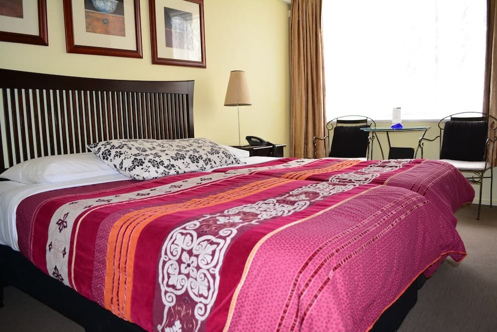 Knightsbridge Apartments