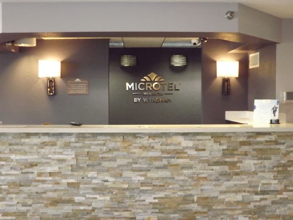 Microtel Inn & Suites by Wyndham Ames