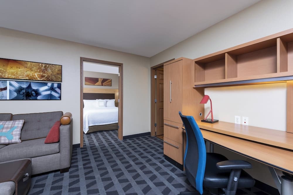 Towneplace Suites by Marriott East Lansing