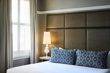 Hotel Kurrajong Canberra