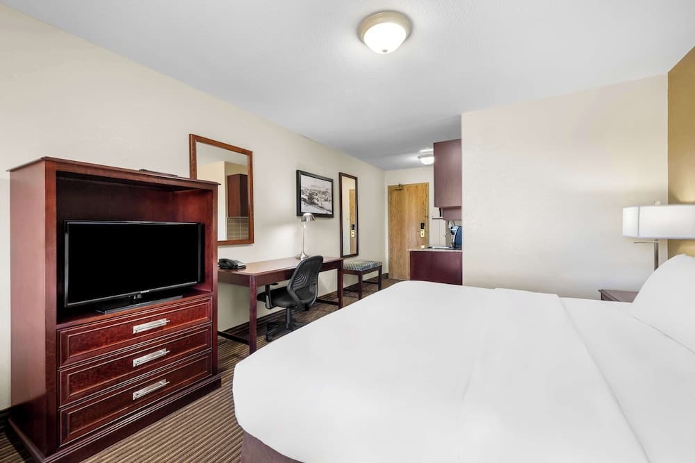 SureStay Plus Hotel by Best Western Drumheller
