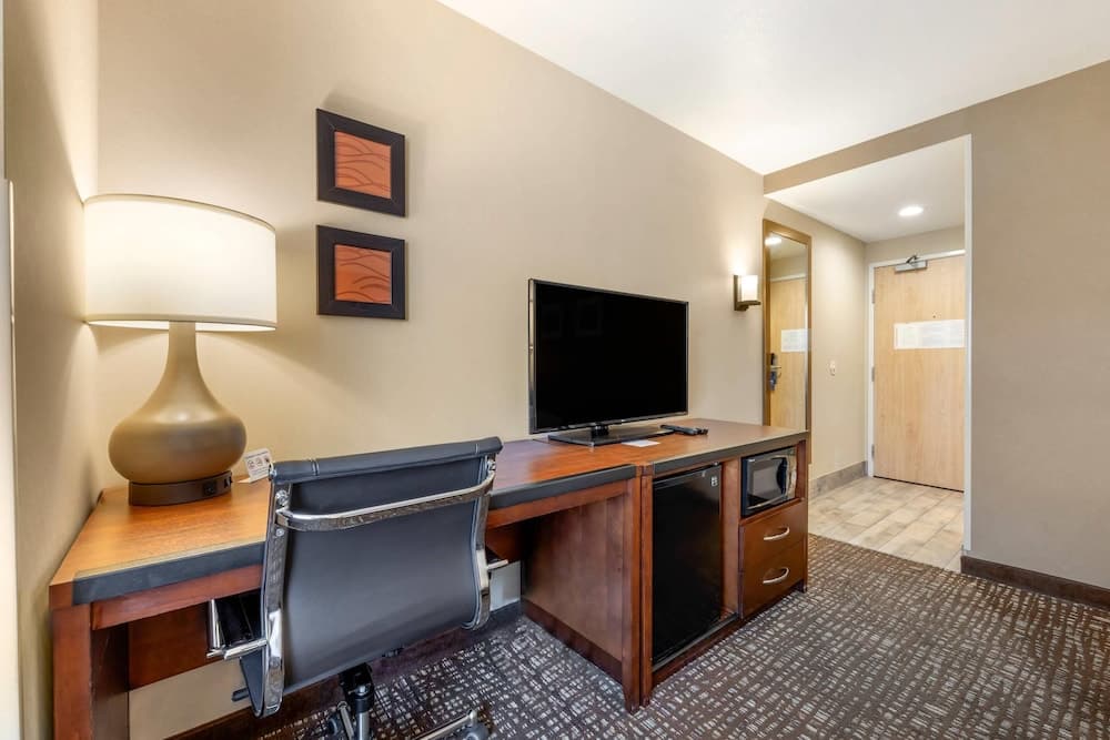 Comfort Inn & Suites Orem - Provo