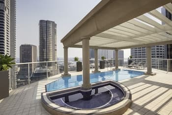 Mantra 2 Bond Street