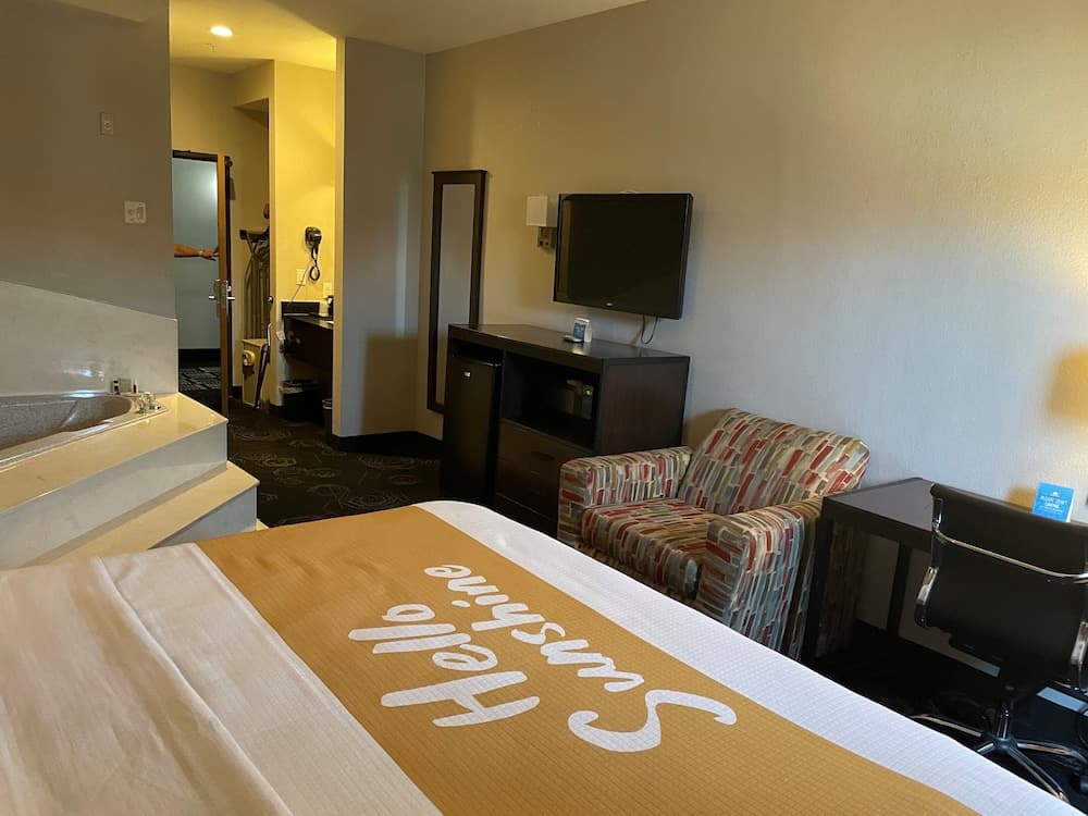 Days Inn by Wyndham Mesquite Rodeo TX