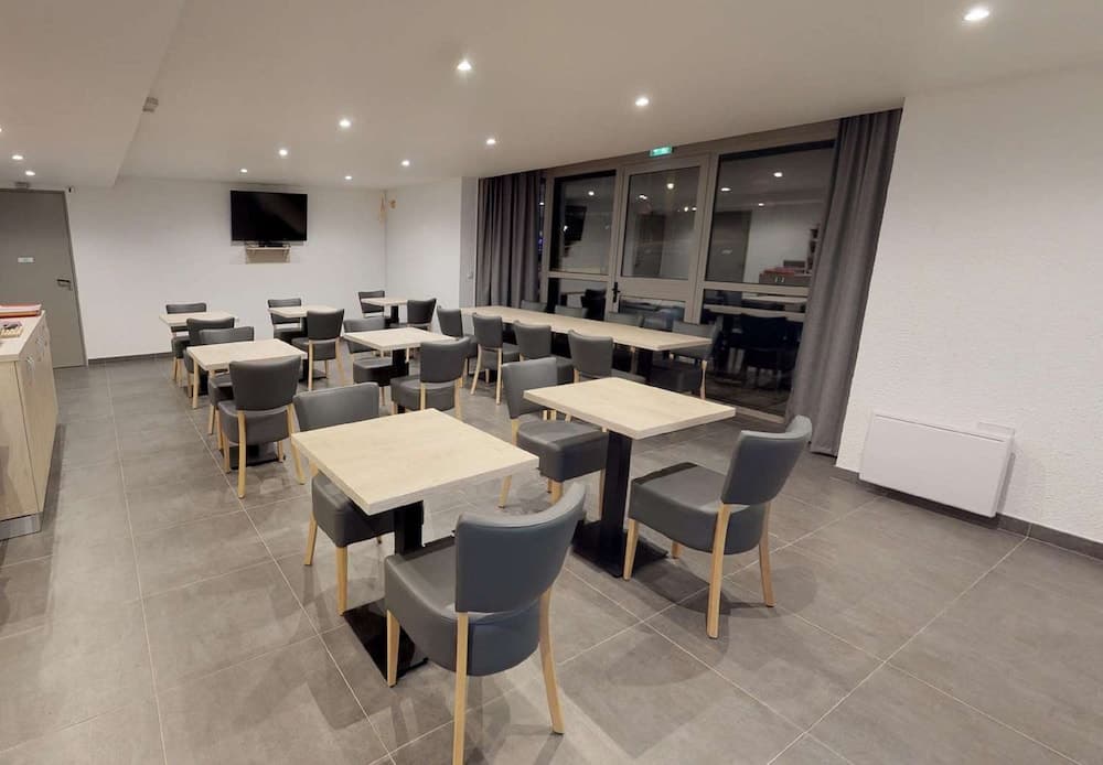 Hôtel du Stade ex Kyriad direct Lille - Villeneuve d'Ascq