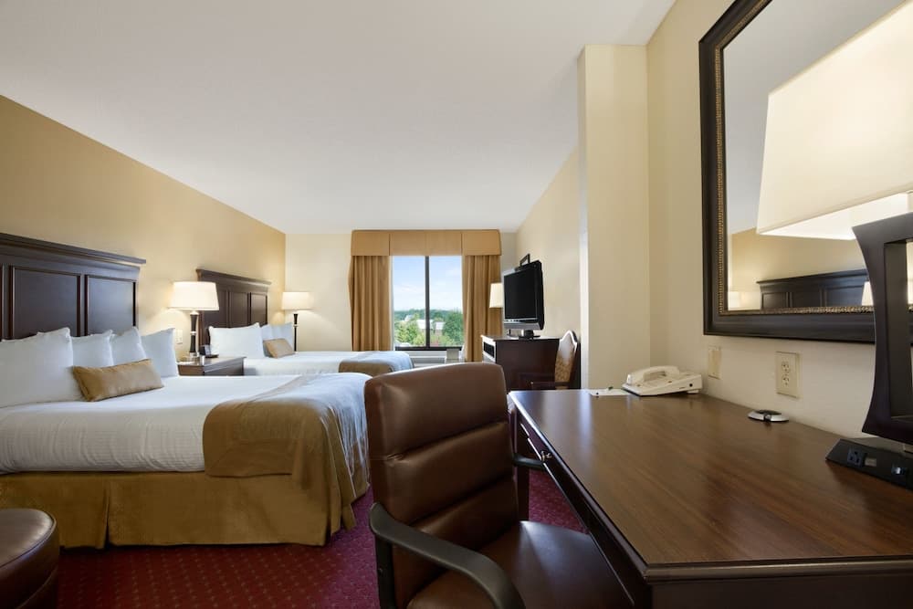 Spark by Hilton Greensboro