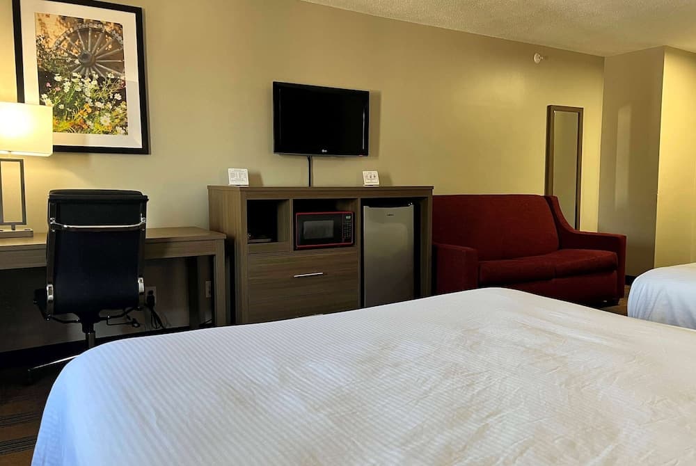 Baymont by Wyndham Anderson