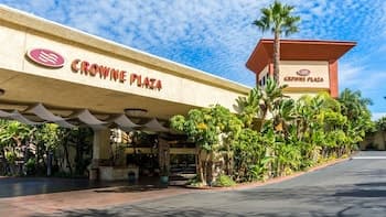 Crowne Plaza San Diego - Mission Valley, an IHG Hotel