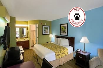 Bonita Lakes Inn By OYO Meridian