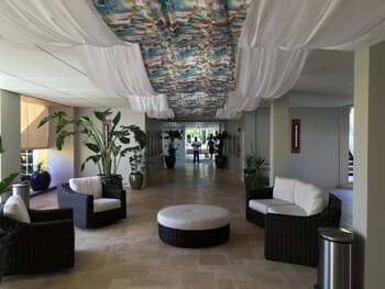 Caravelle Hotel & Casino