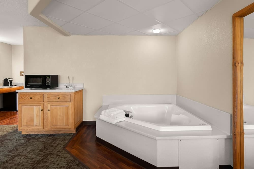 Best Western Northwoods Lodge