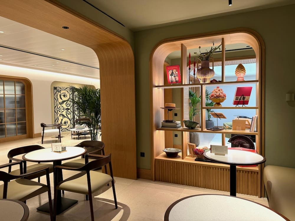 Becquer Hotel, Historic City Center