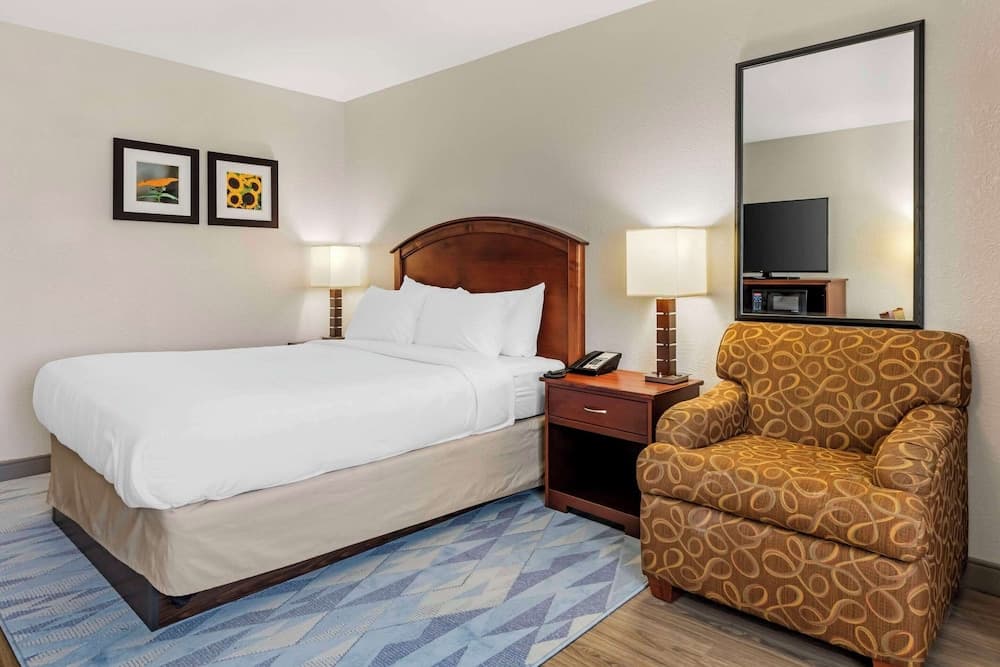 Comfort Inn Albert Lea at Trails Travel Center