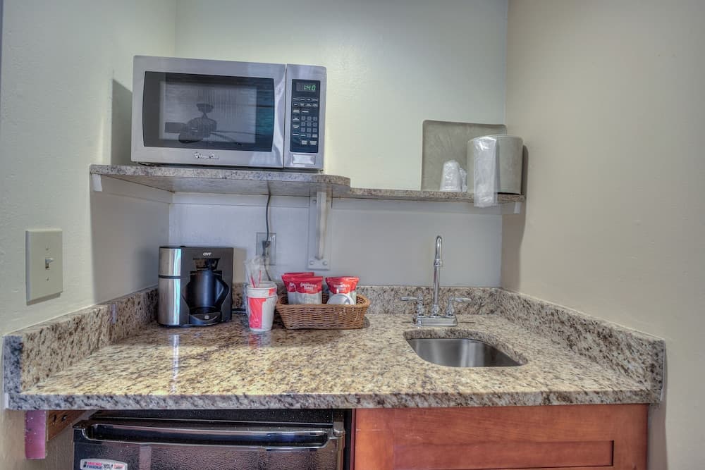 La Fiesta Ocean Inn And Suites