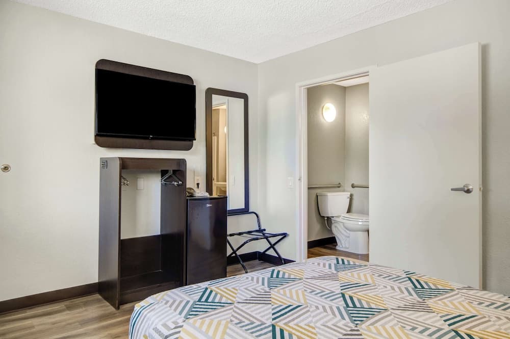 Motel 6 San Jose, CA - Airport