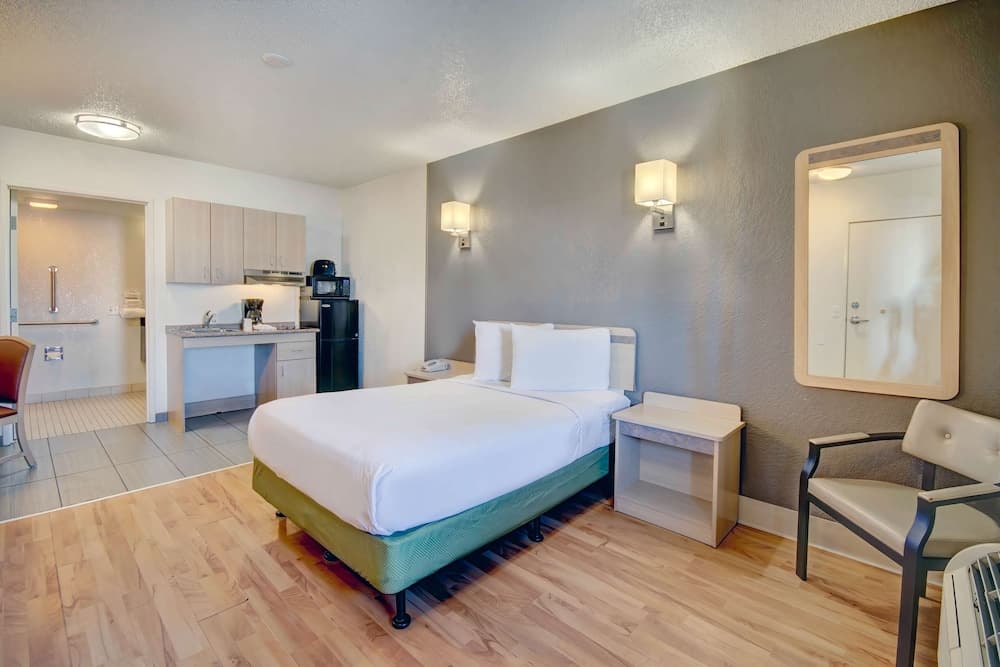 Studio 6 Tucson, AZ - Irvington Road