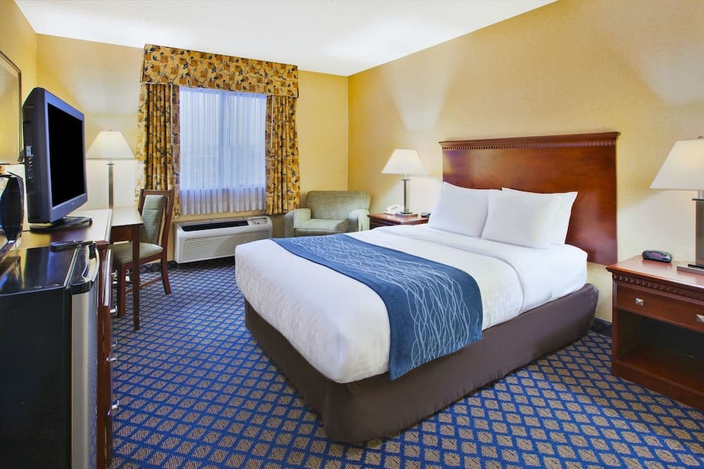 Quality Inn Grand Blanc - Flint South