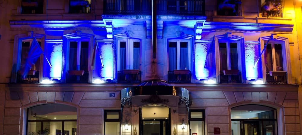 hotel image