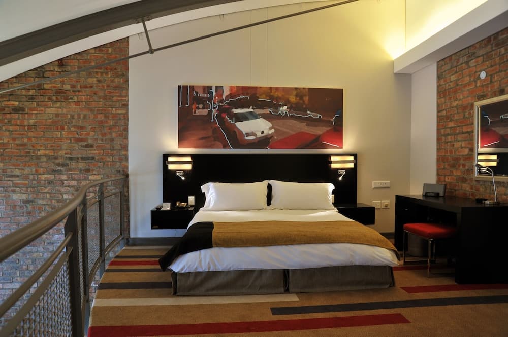 Garden Court Victoria Junction