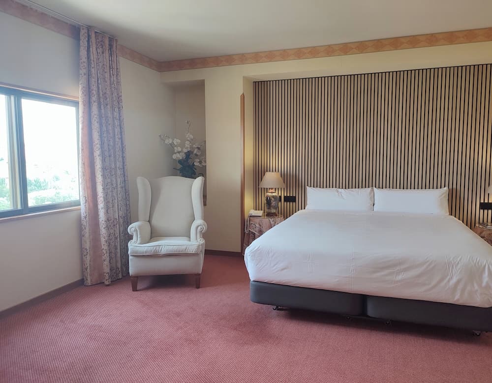 Hotel Sercotel Cuatro Postes