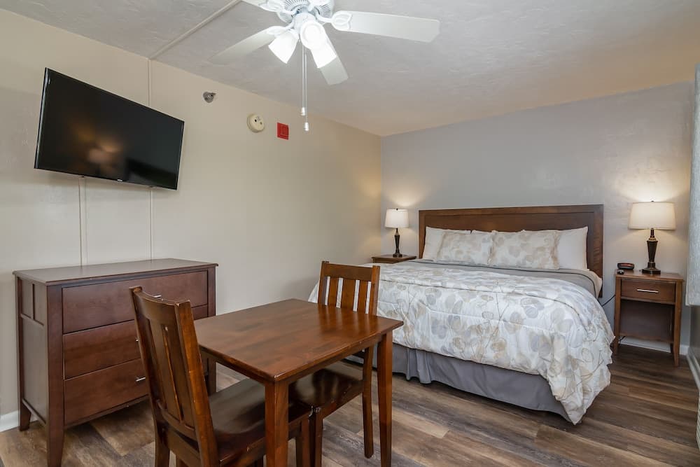 Fairways Inn of Naples