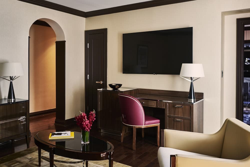 The Iroquois New York