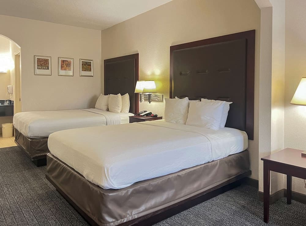 Quality Inn & Suites Houston Northwest - Cypress