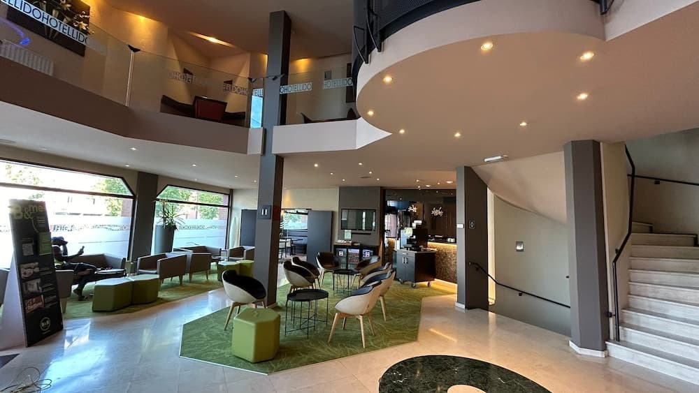 B&B HOTEL Mons Centre