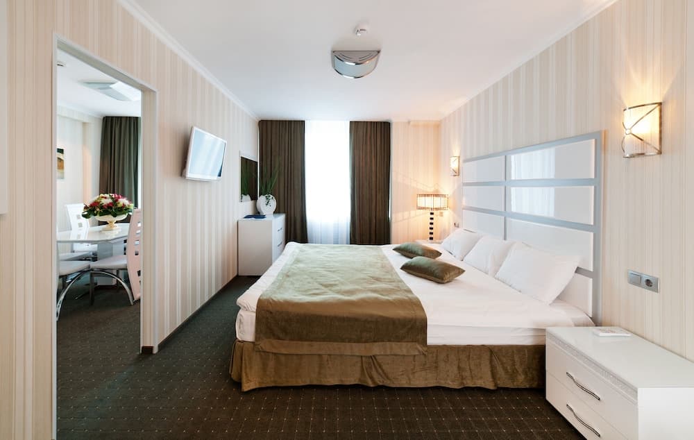 Don Plaza Congress Hotel