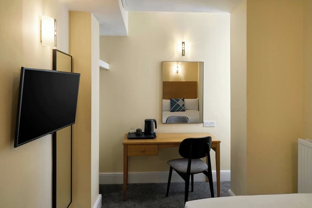 Four Points Flex by Sheraton Brighton